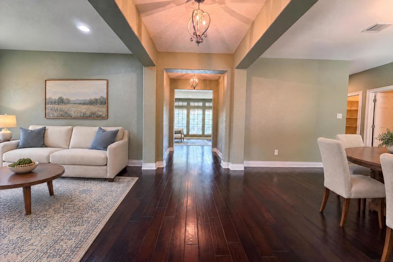 Photo 8 of 27 of 26441 White Eagle Dr, San Antonio, TX
