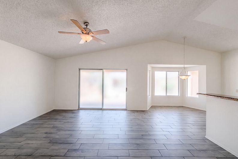 Photo 8 of 20 of 1842 E Riviera Dr, Chandler, AZ
