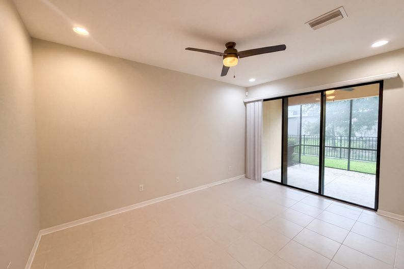 Photo 3 of 23 of 4848 Wandering Way, Wesley Chapel, FL
