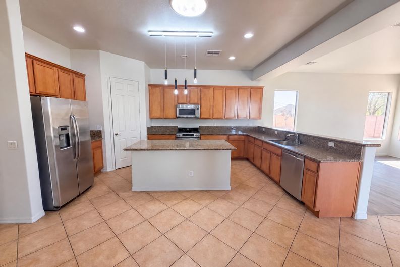 Photo 10 of 64 of 8027 W San Miguel Ave, Glendale, AZ