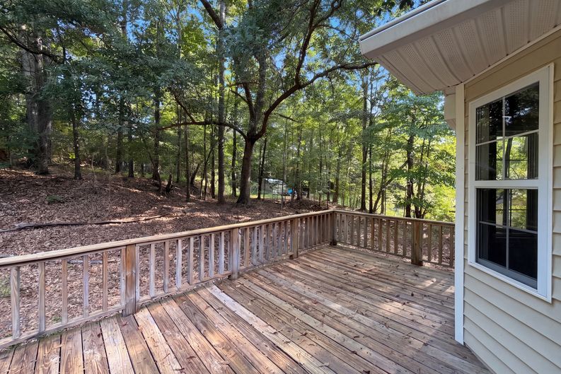 Photo 24 of 26 of 103 Saddlebrook Ct, Lagrange, GA