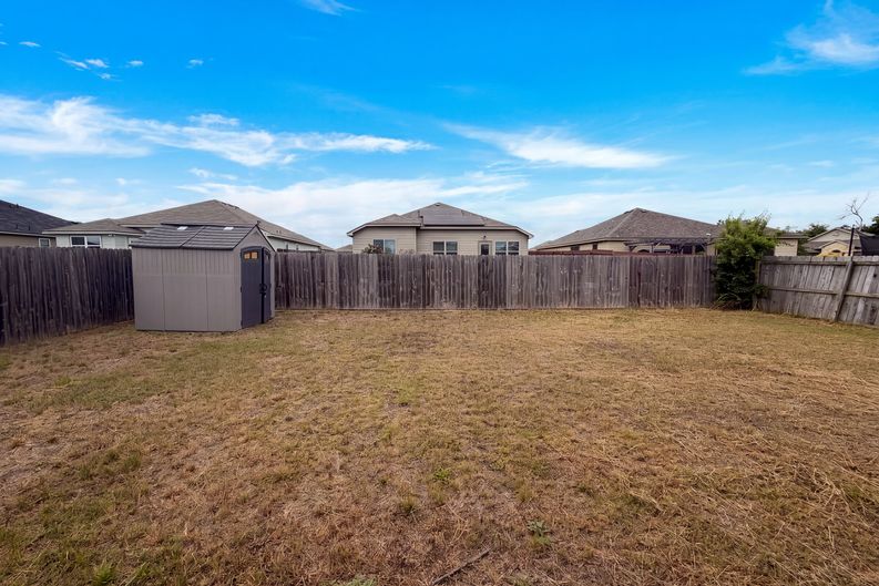 Photo 15 of 16 of 1023 Roanoke Dr, Temple, TX