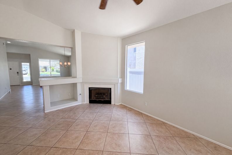 Photo 12 of 28 of 13477 Fairfield Dr, Corona, CA
