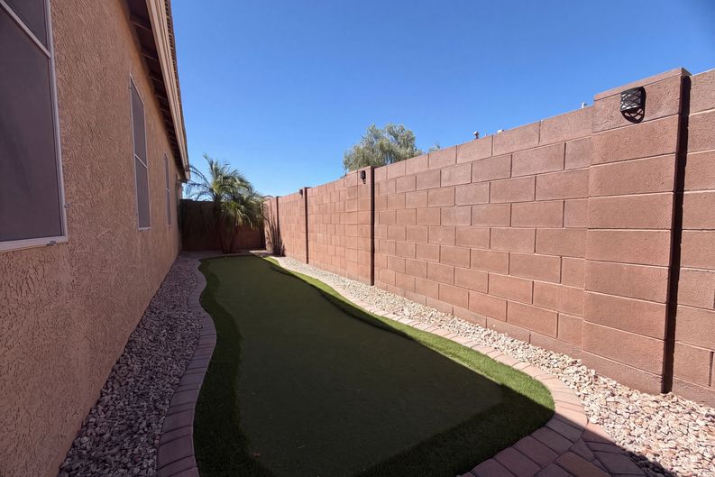 Photo 17 of 18 of 875 W Ayrshire Trl, San Tan Valley, AZ