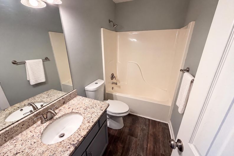 Photo 11 of 23 of 59 Paradise Cir, Douglasville, GA
