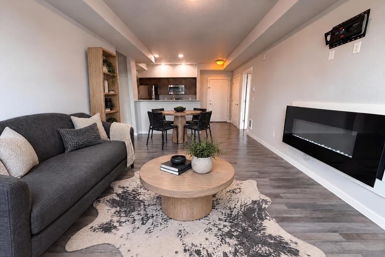 Photo 3 of 18 of 16417 NW Chadwick Way, Portland, OR