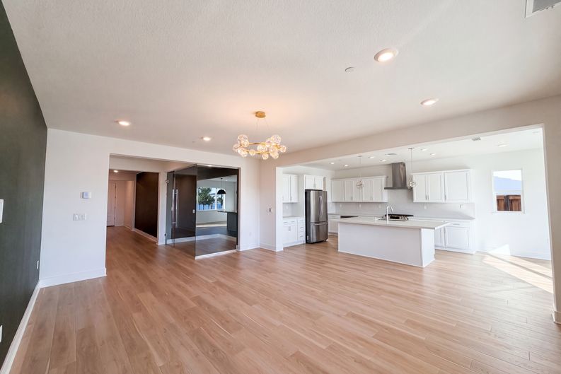 Photo 25 of 50 of 2743 Irish Meadow Way, Lathrop, CA