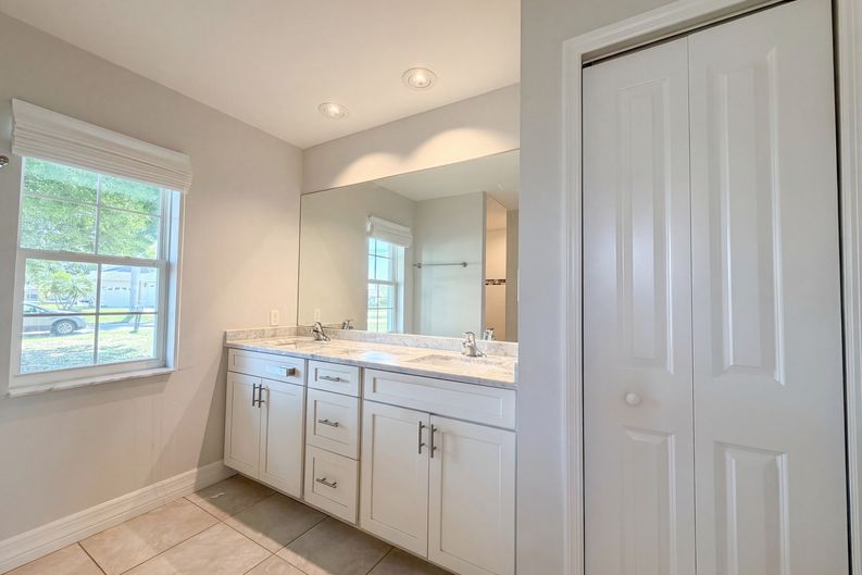 Photo 10 of 28 of 405 San Ambrosio St, Punta Gorda, FL