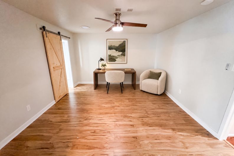 Photo 4 of 26 of 14923 Aspen Hills Dr, Houston, TX