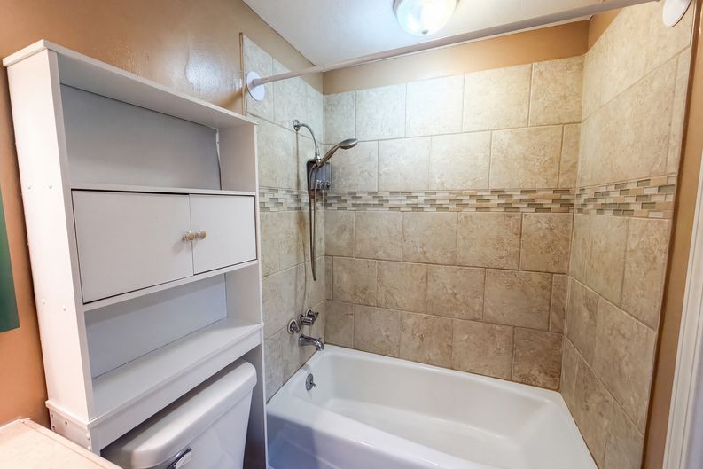 Photo 12 of 24 of 13802 Holyoke Path, Apple Valley, MN