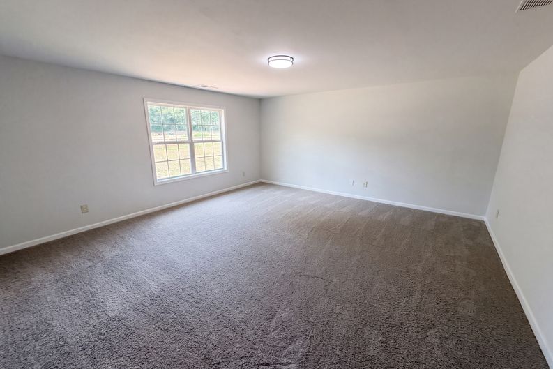 Photo 12 of 23 of 212 Summergate Ln, Villa Rica, GA