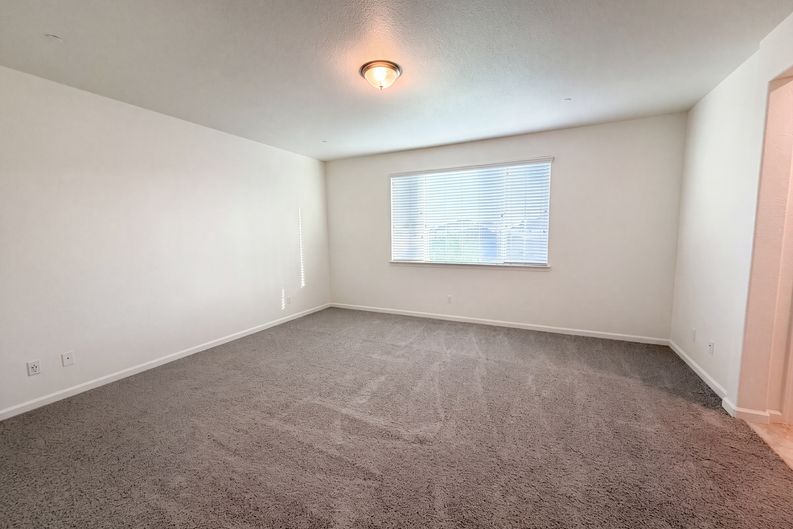 Photo 18 of 39 of 5022 Birch Valley Way, Rancho Cordova, CA