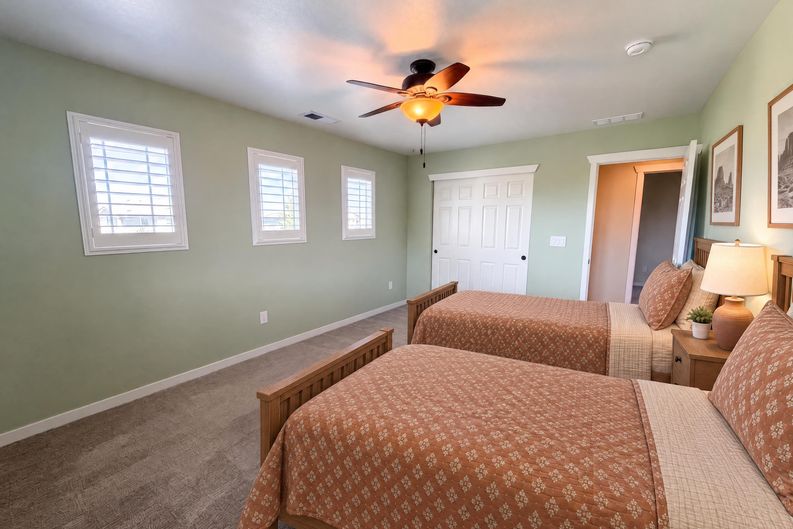 Photo 17 of 40 of 14928 Nighthawk Ln, Broomfield, CO