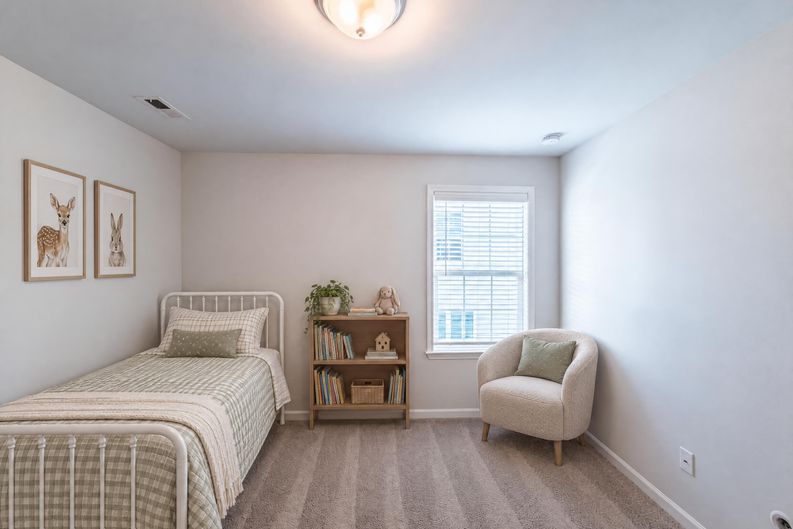 Photo 28 of 37 of 7463 Buckview Ct, Kernersville, NC