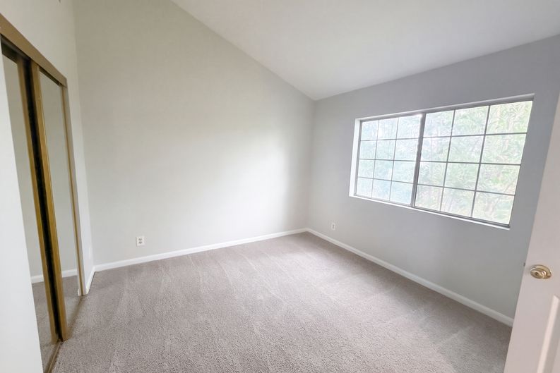 Photo 11 of 25 of 12032 Orange St, Norwalk, CA