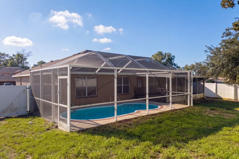 Photo 5 of 29 of 6041 Parnell Ave, Spring Hill, FL