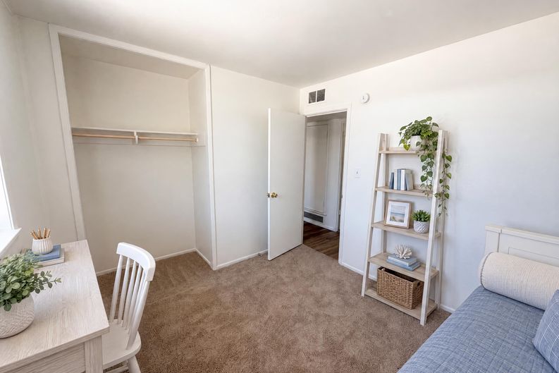 Photo 14 of 21 of 2901 N Cloverland Ave, Tucson, AZ