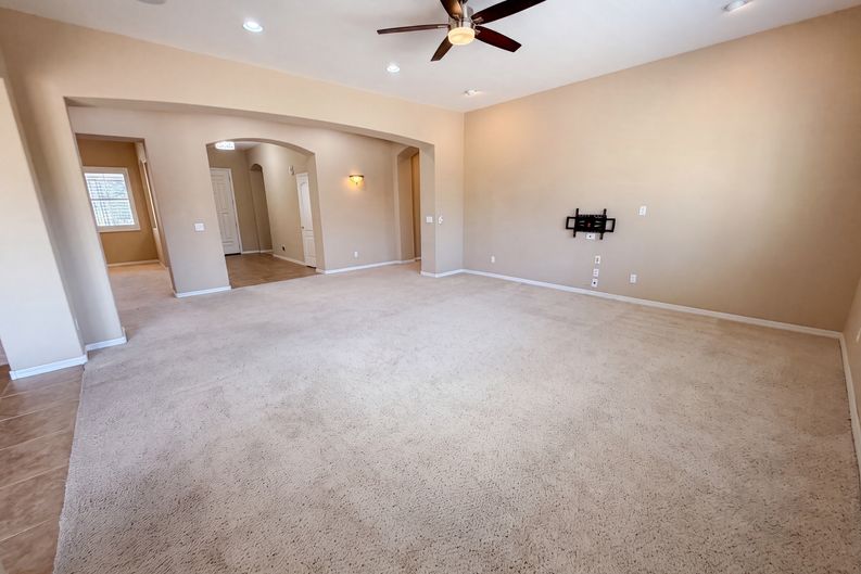 Photo 13 of 33 of 3080 E Powell Way, Gilbert, AZ