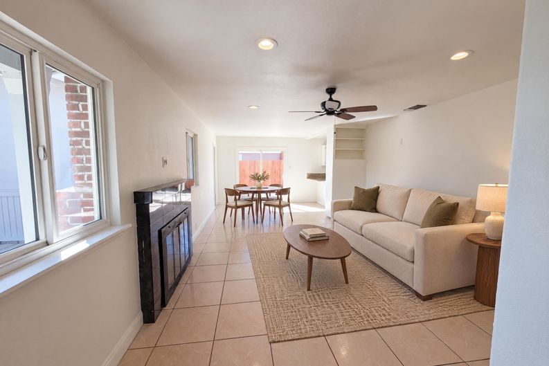Photo 3 of 20 of 10605 Olson Dr, Rancho Cordova, CA