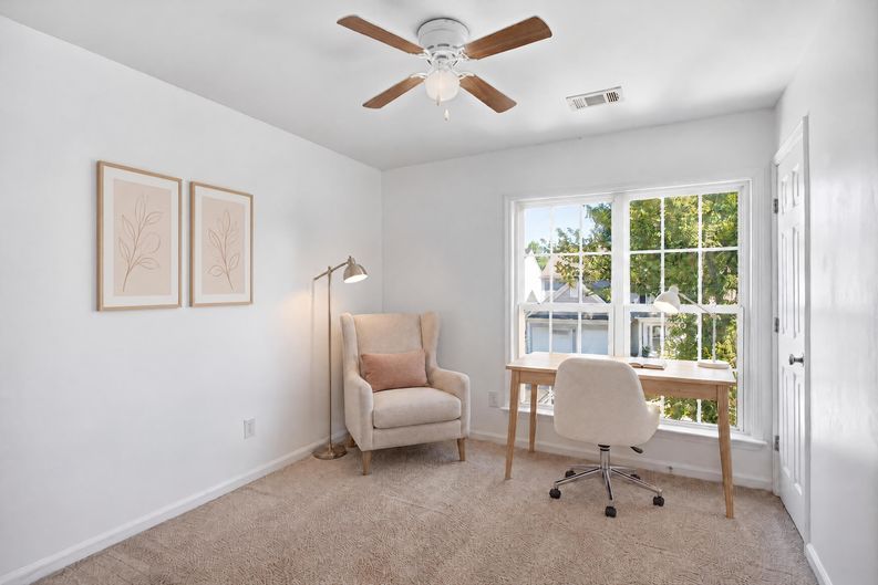 Photo 13 of 29 of 313 Balaban Cir, Woodstock, GA