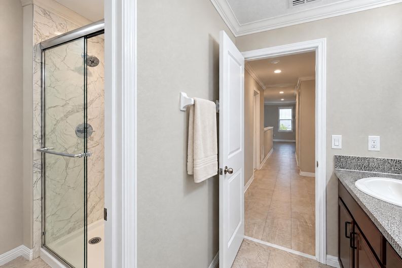 Photo 22 of 43 of 6103 Horse Mill Pl, Palmetto, FL