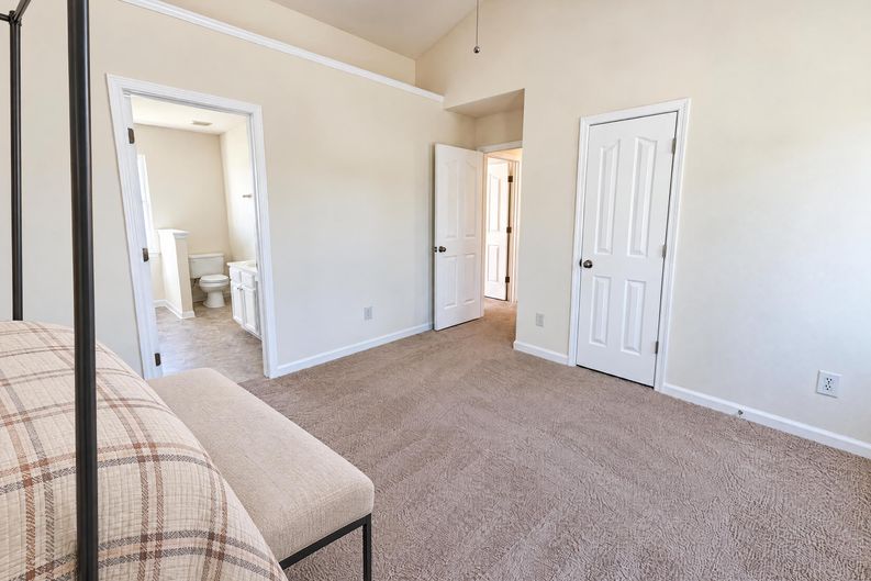 Photo 6 of 16 of 315 Royal Grey Ct, Winston Salem, NC
