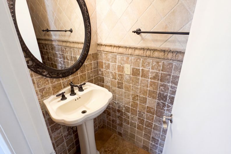 Photo 21 of 29 of 10860 W Lone Cactus Dr, Peoria, AZ