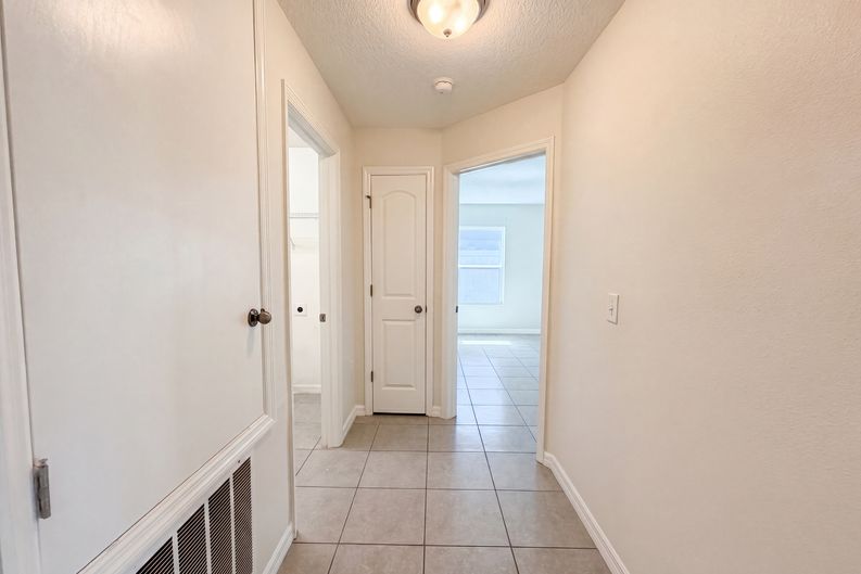 Photo 21 of 31 of 11534 Brighton Knoll Loop, Riverview, FL
