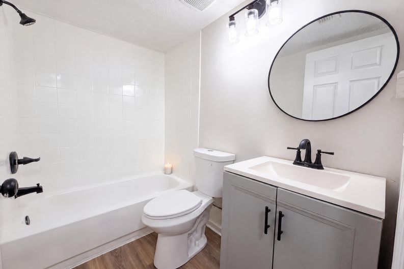 Photo 14 of 23 of 8048 Kilwinning Ln, Jacksonville, FL
