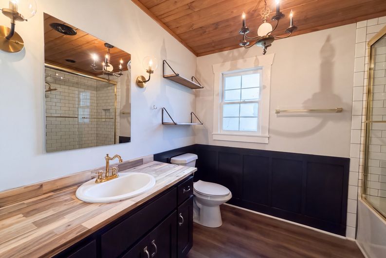 Photo 12 of 21 of 509 Drake Ave, Nashville, TN