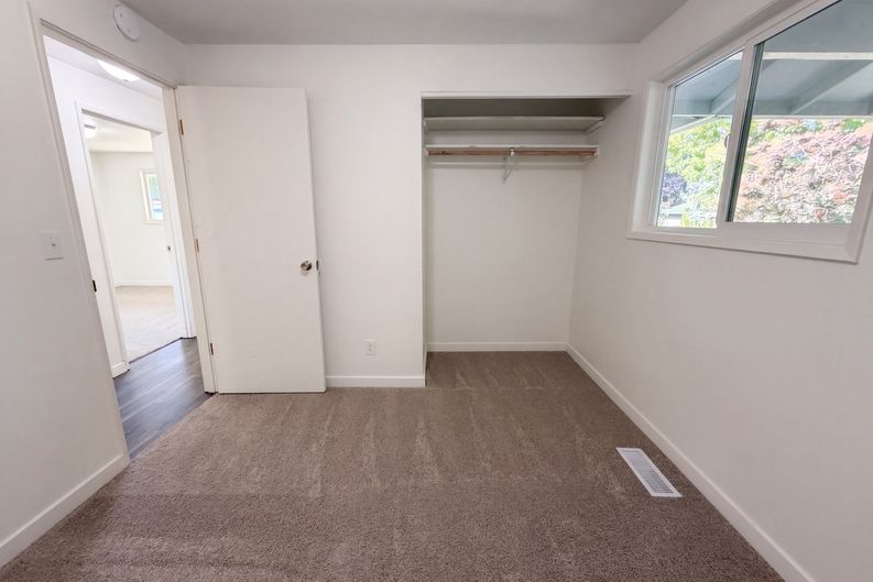 Photo 17 of 23 of 1573 NE Barberry Dr, Hillsboro, OR
