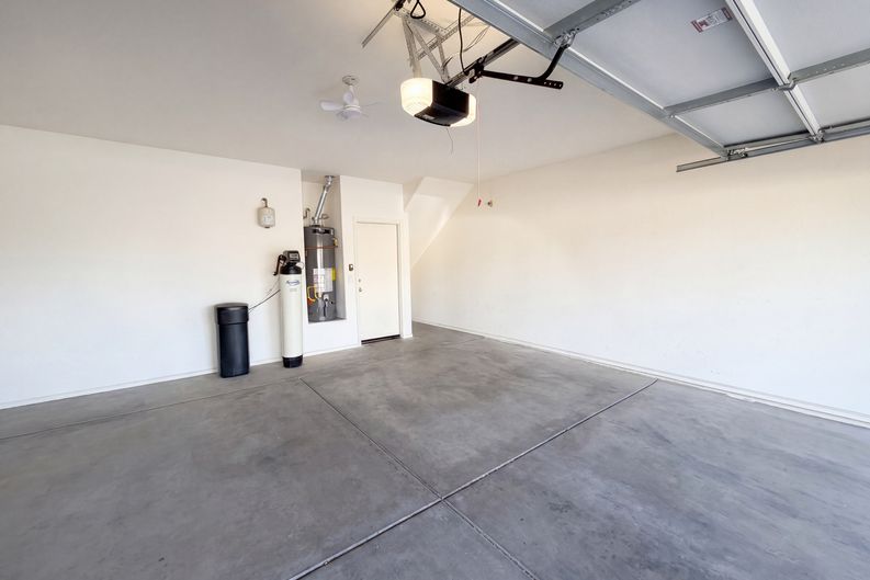 Photo 19 of 40 of 2993 S 160th Ln, Goodyear, AZ