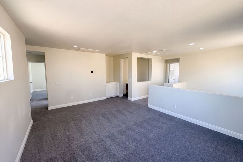 Photo 12 of 33 of 1265 Lavender Ln, Hemet, CA