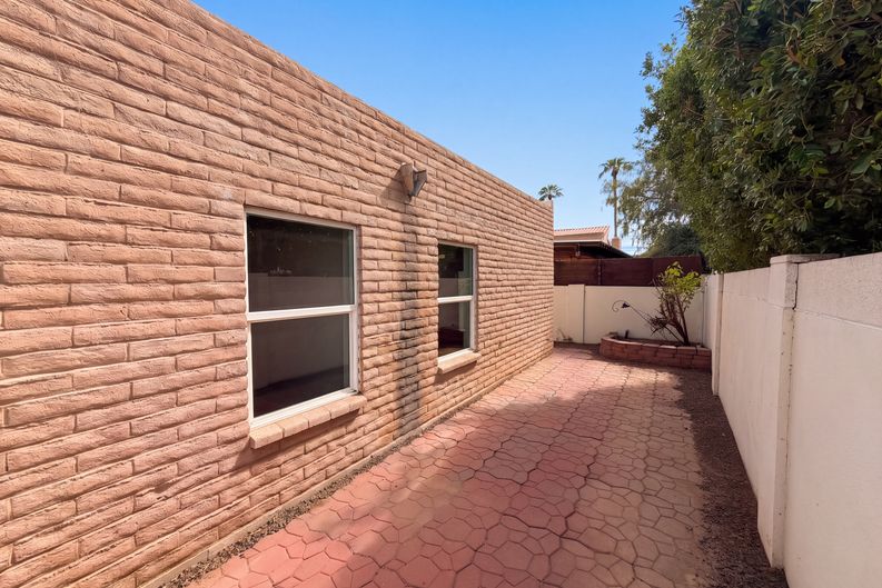 Photo 5 of 25 of 5526 N 5th Ln, Phoenix, AZ