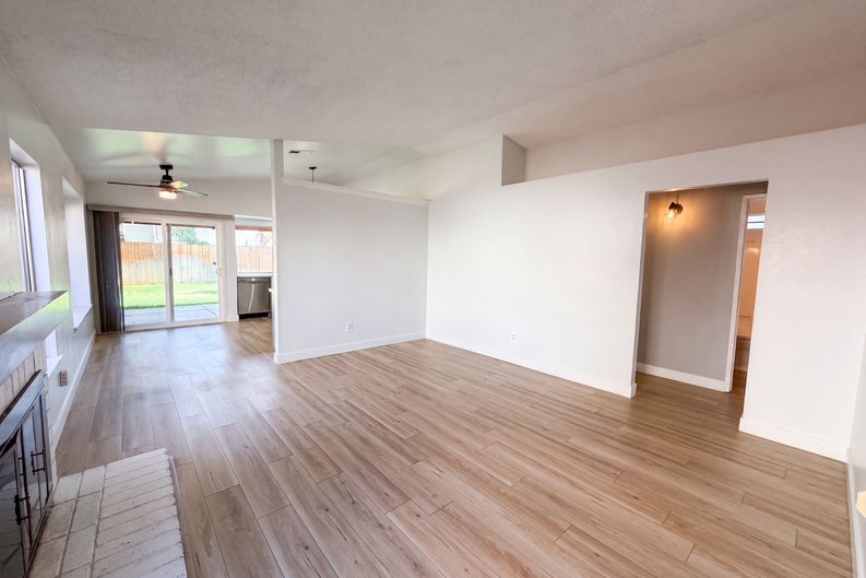 Photo 3 of 18 of 1873 Topeka Way, Colton, CA