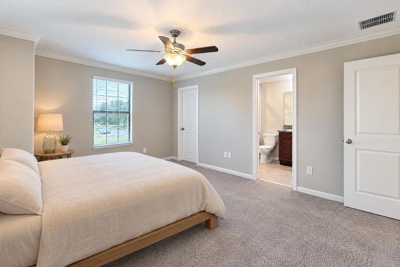 Photo 16 of 43 of 6103 Horse Mill Pl, Palmetto, FL