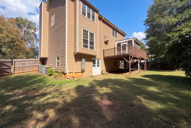 Photo 26 of 31 of 3795 Churchill Dr, Marietta, GA
