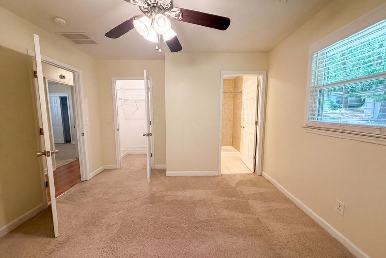 Photo 4 of 16 of 2815 Midpines Dr, Winston Salem, NC