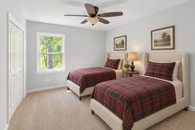 Photo 11 of 23 of 6837 Lowesville Ln, Stanley, NC
