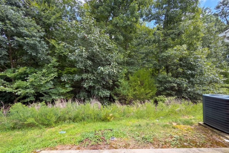 Photo 21 of 23 of 411 Sandybrooke Dr, High Point, NC