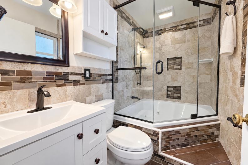 Photo 9 of 17 of 2322 Ruckert Ave, Saint Louis, MO