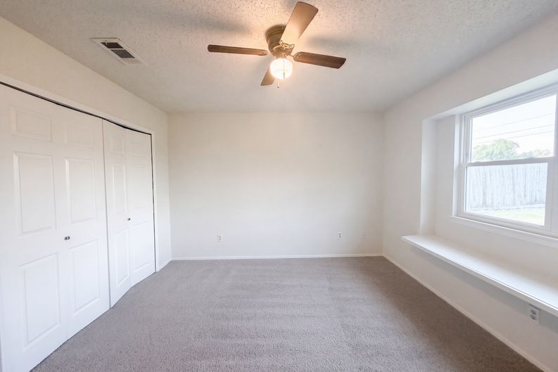 Photo 8 of 16 of 106 Nelson Dr, Copperas Cove, TX