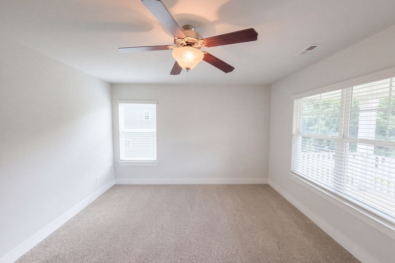 Photo 23 of 38 of 7412 Canova Ln, Charlotte, NC
