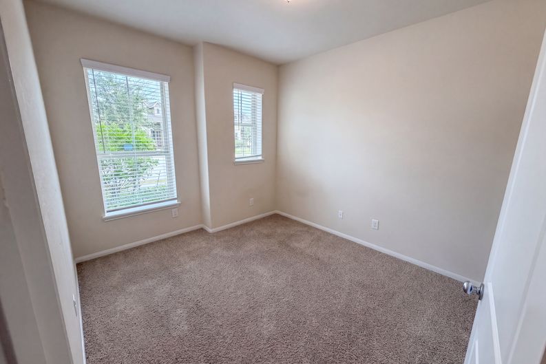 Photo 17 of 29 of 12338 Bedford Bend Dr, Humble, TX