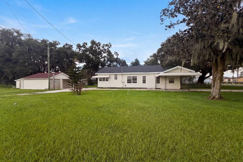 Photo 26 of 27 of 4805 Coronet Rd, Plant City, FL