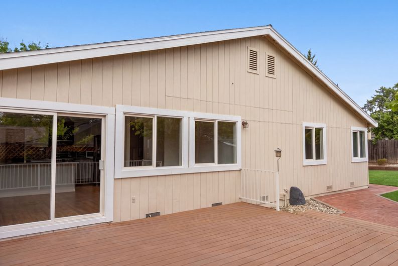 Photo 5 of 25 of 6232 Wittenham Way, Orangevale, CA
