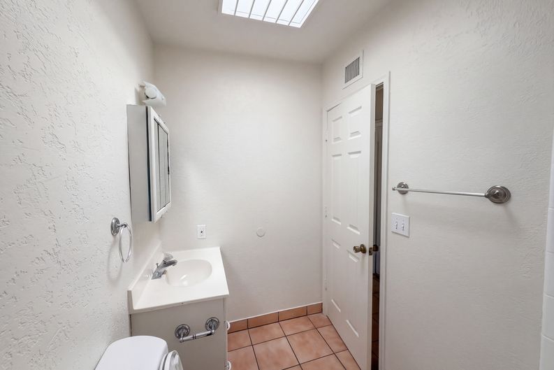 Photo 19 of 26 of 5349 S Greenway Dr, Tucson, AZ