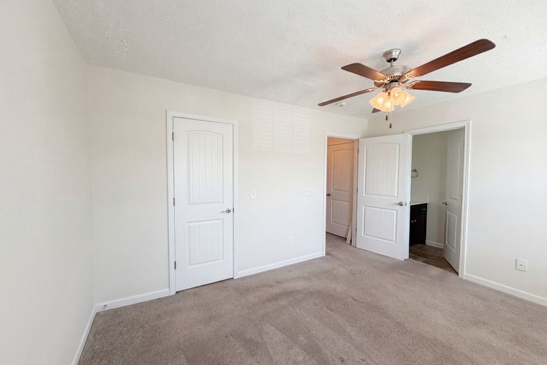 Photo 7 of 22 of 428 Kubota Dr, Murfreesboro, TN