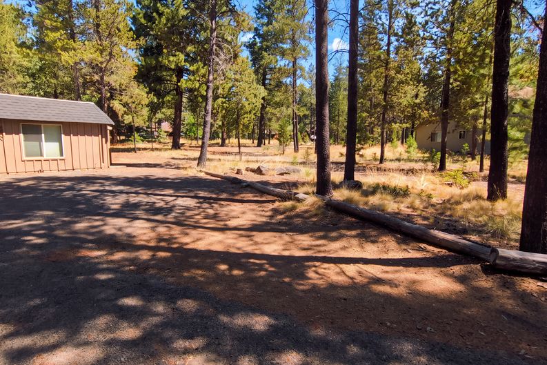 Photo 33 of 33 of 56992 Fawn Ln, Bend, OR