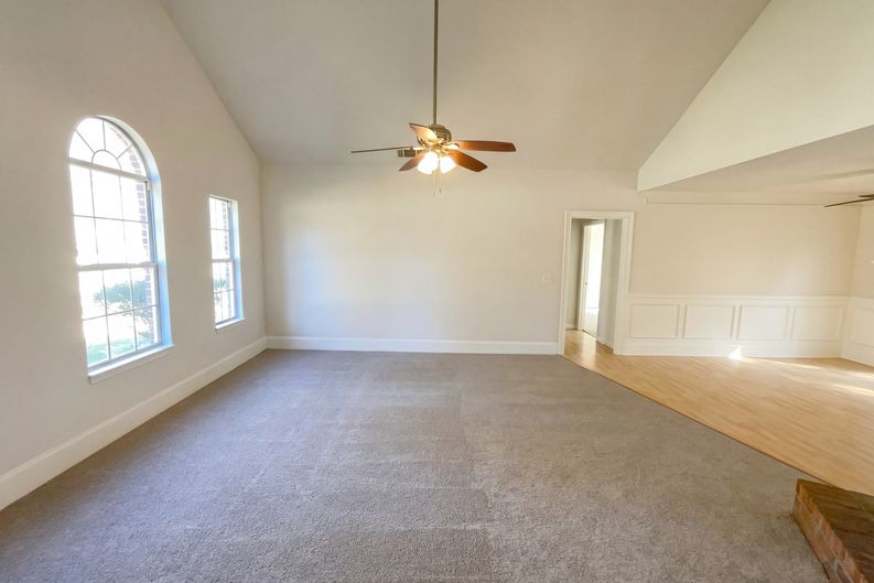 Photo 11 of 18 of 165 Christian Woods Dr, Conyers, GA